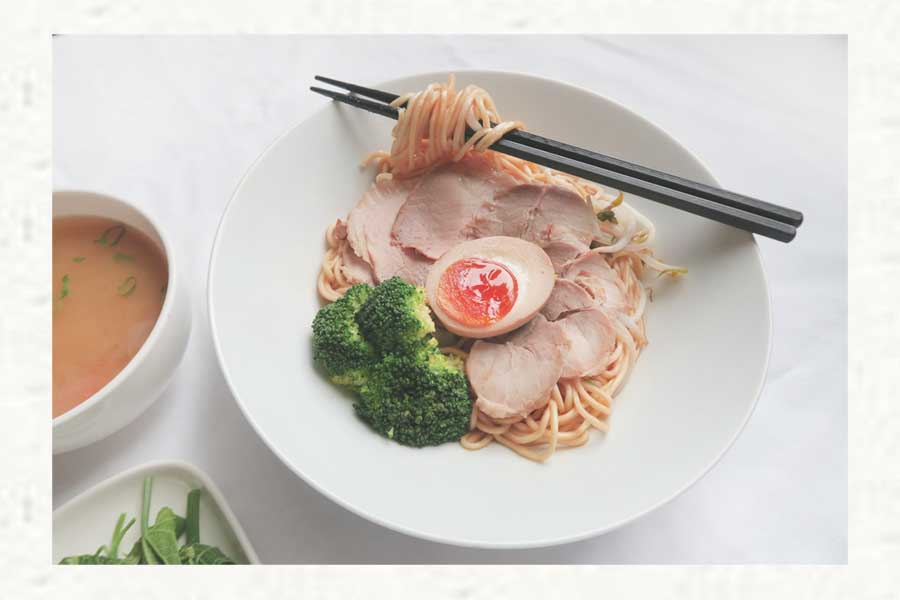 招牌媽媽豬肉乾麵